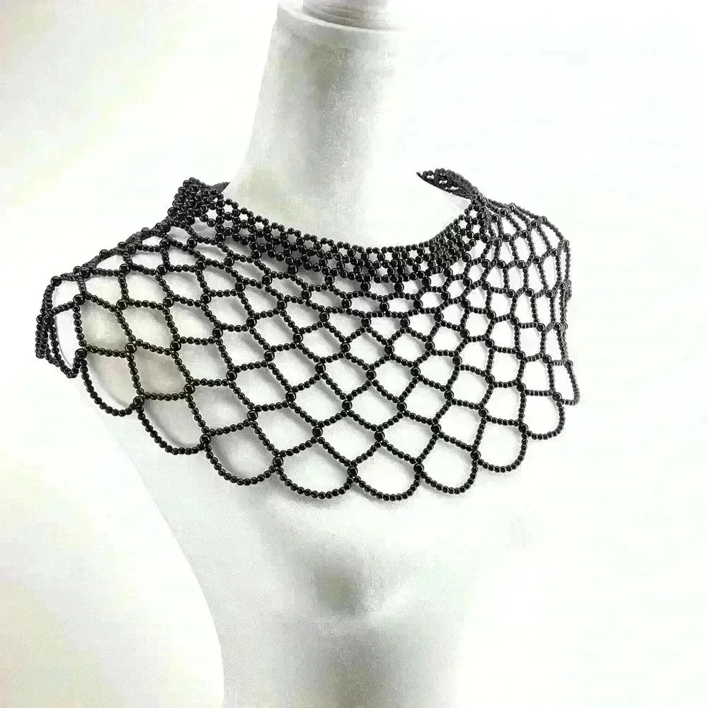 Vintage Necklace Black beaded drape accessory X12